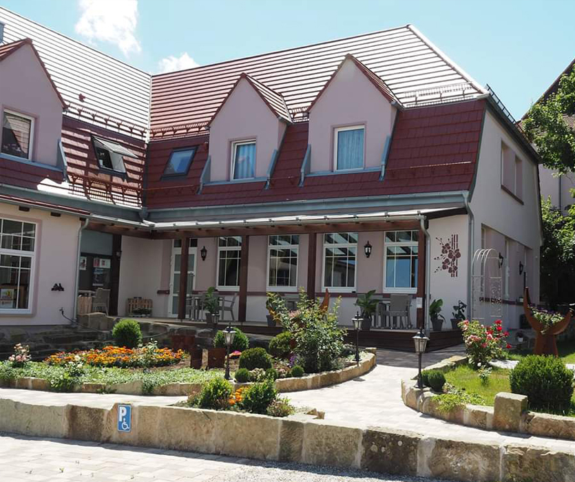 Blumen Cafe zur alten Schule